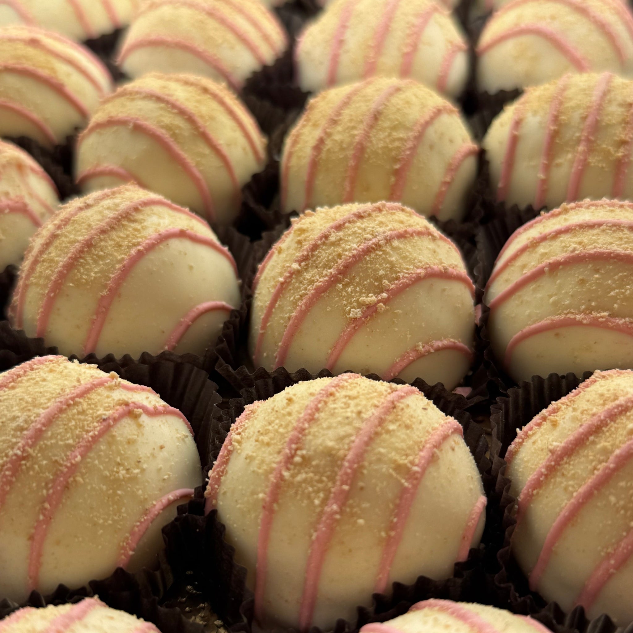 Large Strawberry Cheesecake